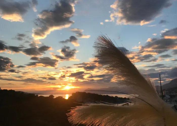 Luxury Sea View With Pool * Макарська