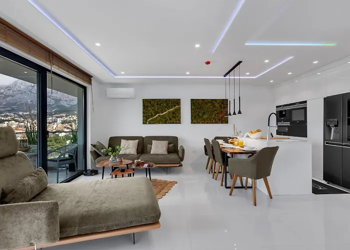 Luxury Sea View With Pool Makarska