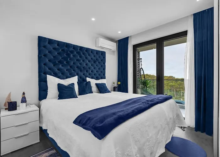 Apartman Luxury Sea View With Pool *