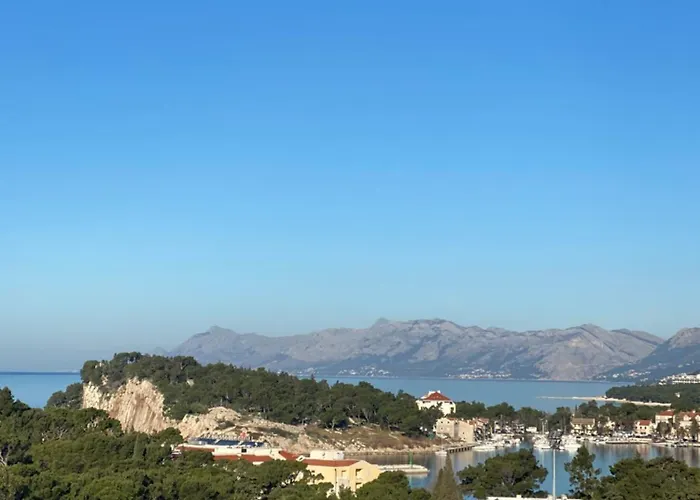 Apartman Luxury Sea View With Pool Makarska